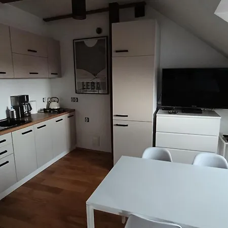 U Beaty Apartment *